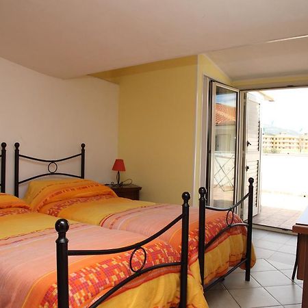 Bed And Breakfast Gigi Furci Siculo Dış mekan fotoğraf